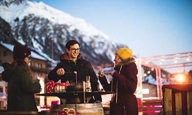Sunstar Swiss Hotel Collection Lenzerheide Sommer Biker beim Downhill
